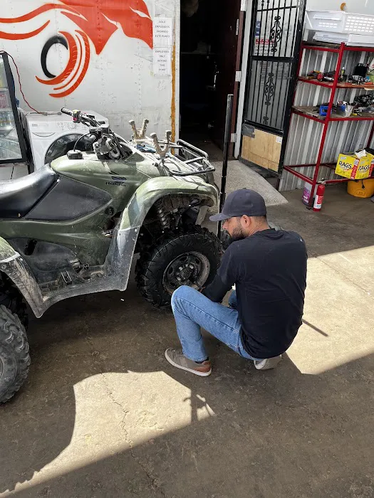 El Centenario tire shop 2