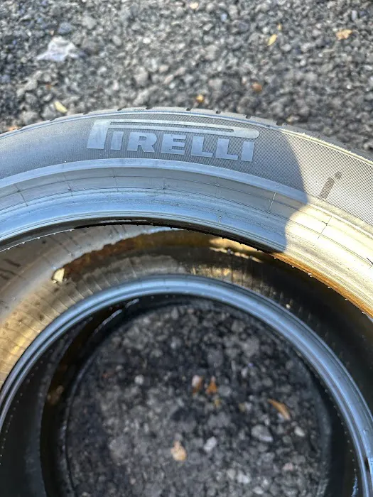 El Centenario tire shop 5