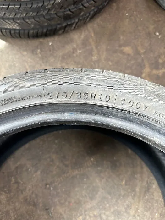 El Centenario tire shop 7