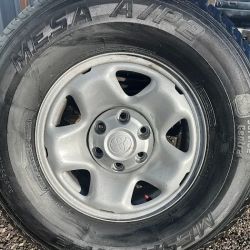 El Centenario tire shop ico