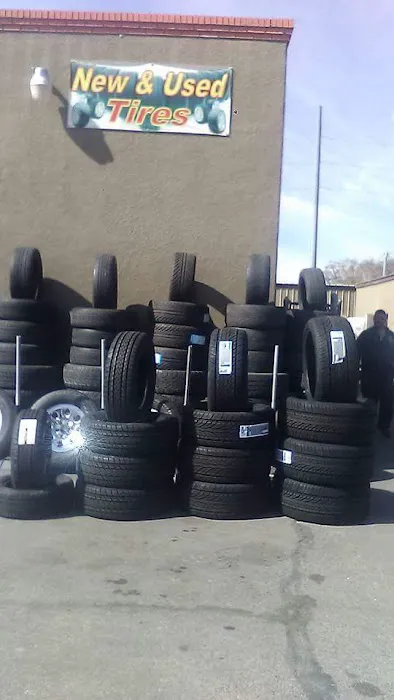 Neighbor's Tire Shop 0