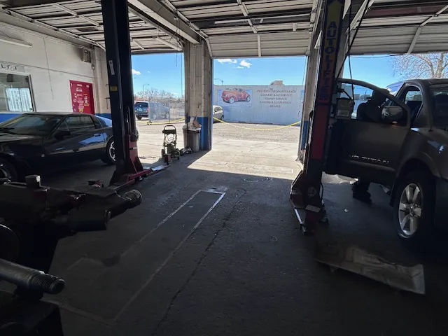Cruzing Automotive LLC 5