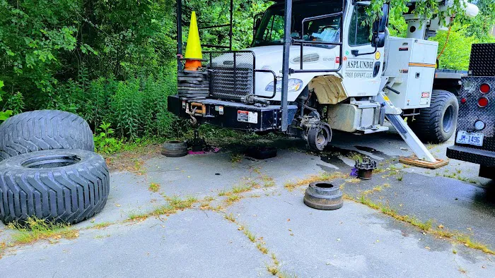 Ward's Truck&Trailer Mobile Repair llc 6