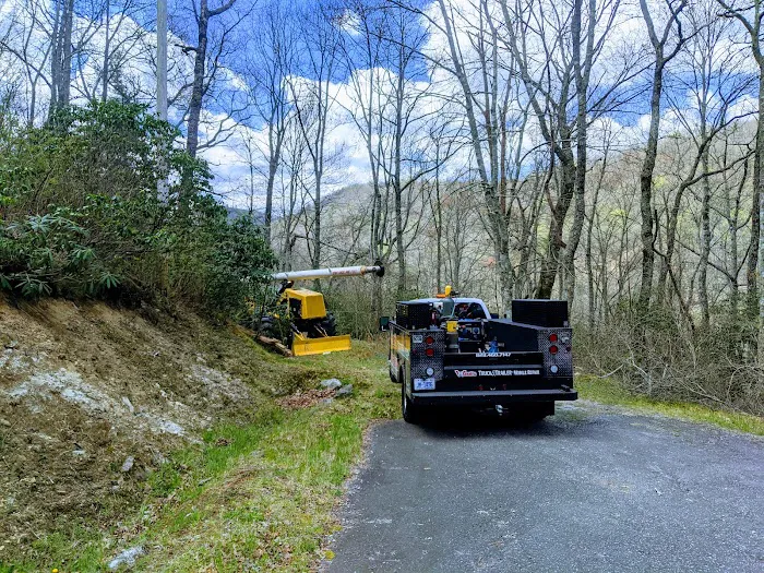 Ward's Truck&Trailer Mobile Repair llc 4