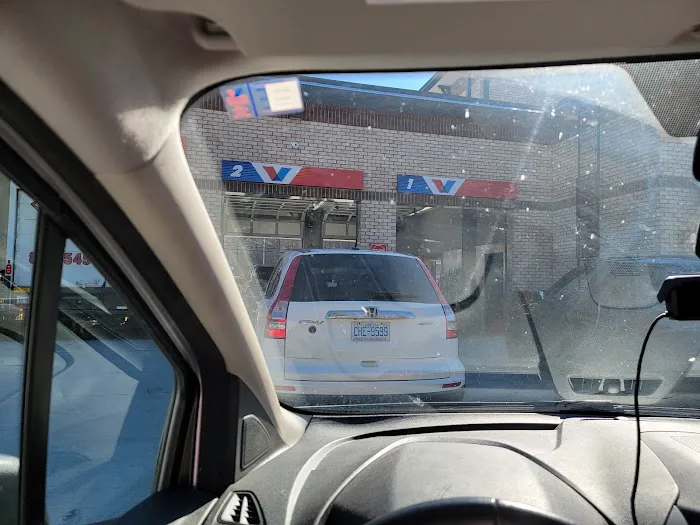Valvoline Instant Oil Change 4