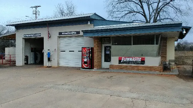 Jackson's Muffler Shop 0