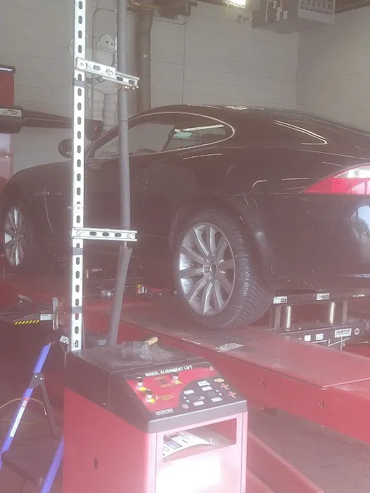 Mr. Tire Auto Service Centers 7