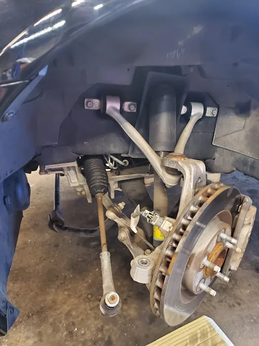 Blake's Automotive Service 9