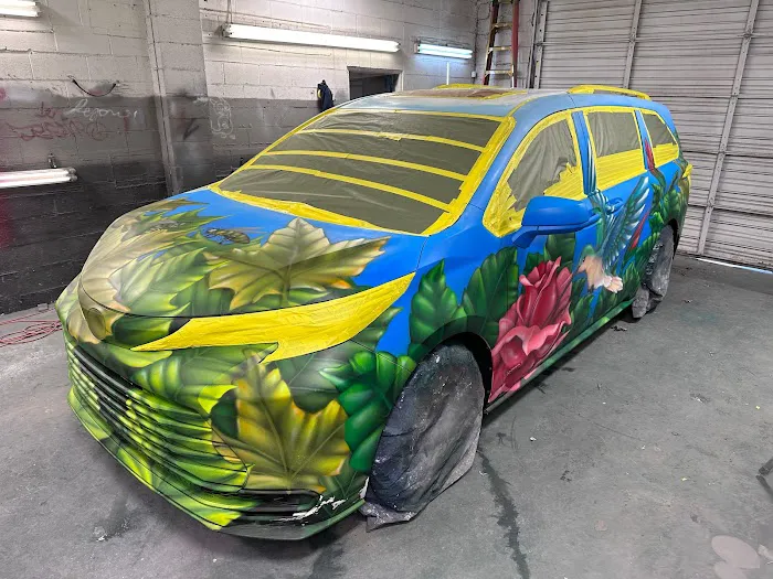 Mobile Body & Paint 3