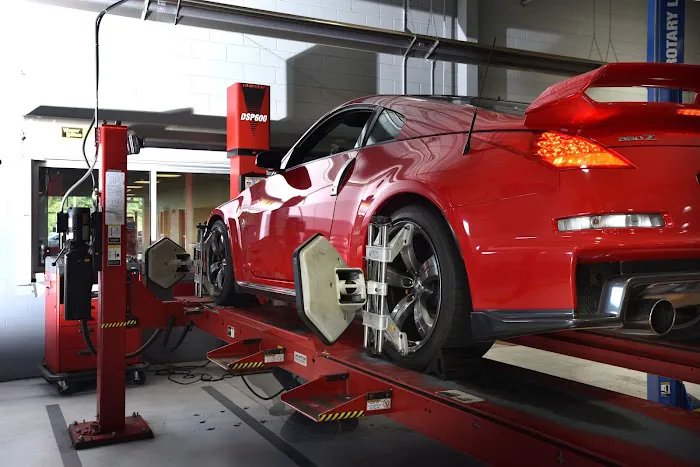 Fred Anderson Nissan of Asheville Service 3