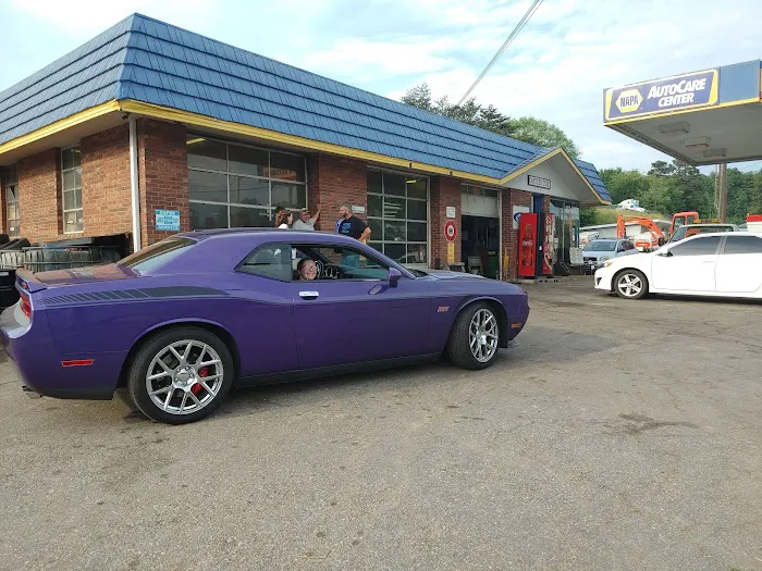 Candler Tire & Automotive 3