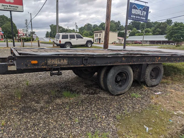 Candler Tire & Automotive 7