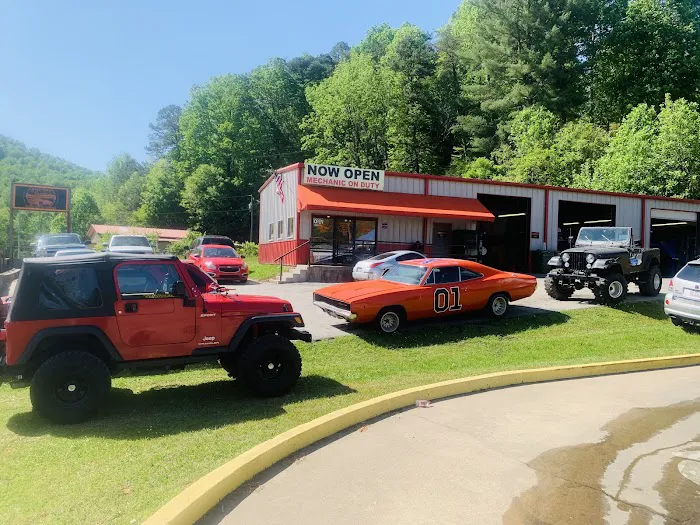Hard Tymes Garage 8