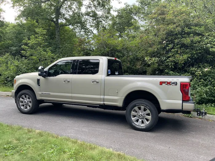 Ken Wilson Ford - Service Department 0