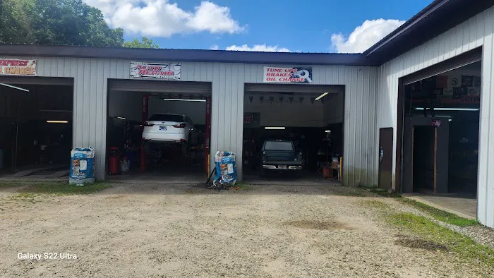 Advantage Motorsports 4