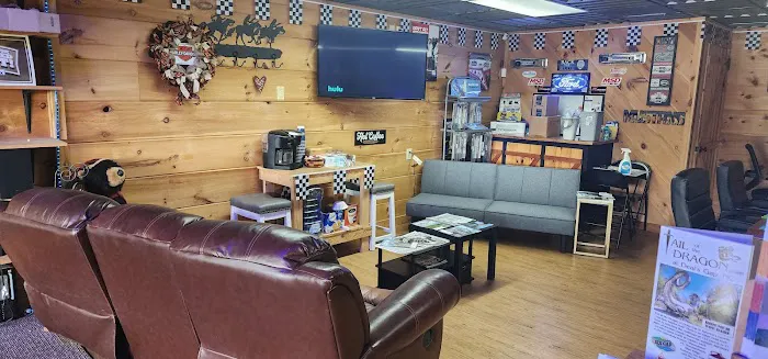 Advantage Motorsports 8
