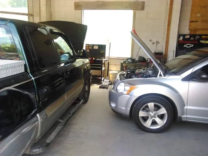 DOCKERY'S GARAGE 1