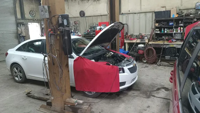 DOCKERY'S GARAGE 5