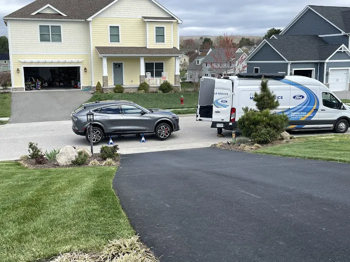 Duncan Collision Center 1