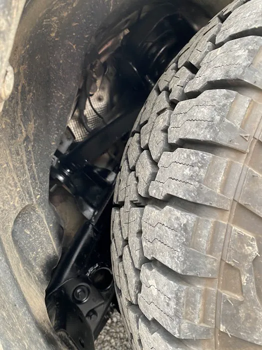 Estes Truck & Body Repair Inc 1