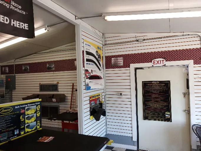 Leonard Truck Outfitters 7