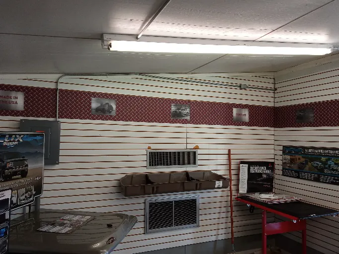 Leonard Truck Outfitters 6