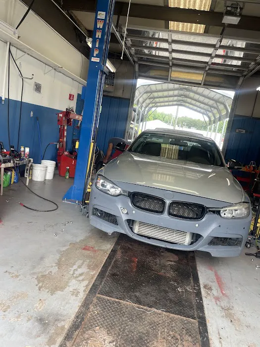 CHANGOS TIRE SHOP 1
