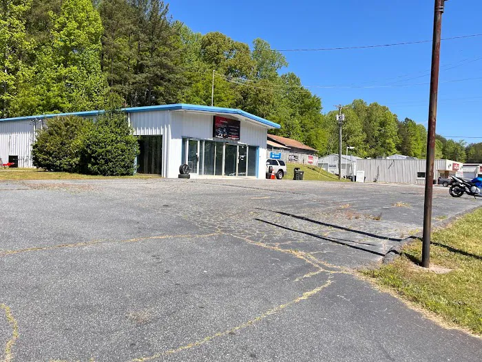 CHANGOS TIRE SHOP 7