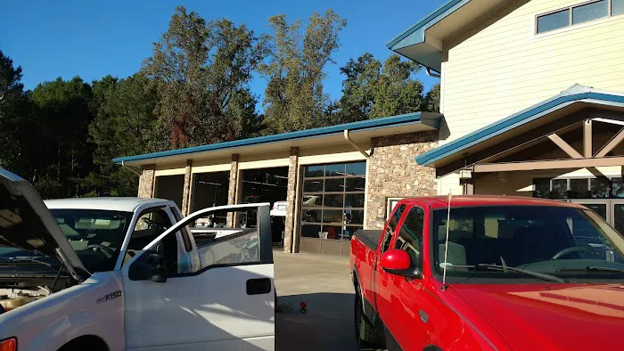 Cowan Tire & Auto Service 3