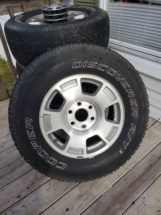 Cowan Tire & Auto Service 8