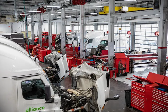 Diesel Power Truck Center 3