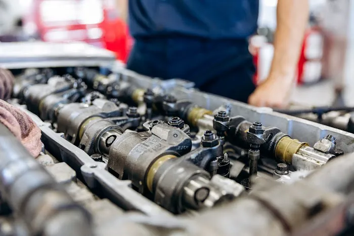 Diesel Power Truck Center 7