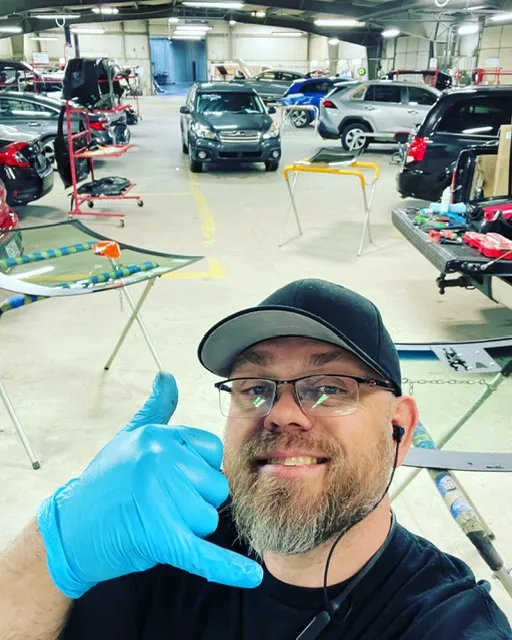 Awesome Auto Glass co 0