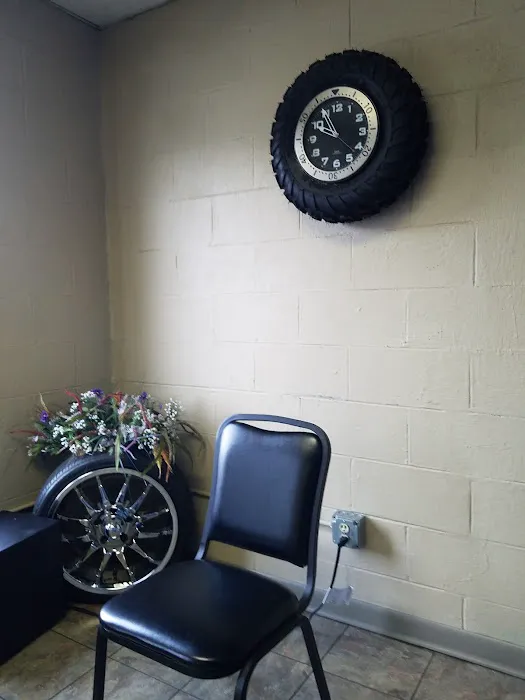 Rusty's Tire & Alignment 3