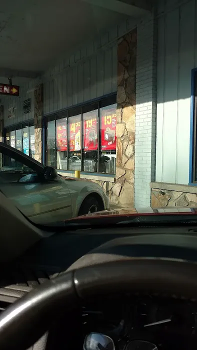 NAPA Auto Parts - MISTER AUTOMOTIVE OF NEWPORT INC 3