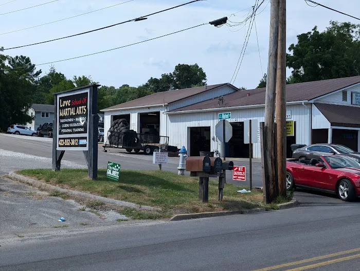 Double D Tire 1