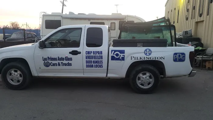 Los Primos Auto Glass 1