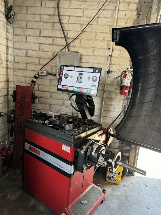 Toro Tire Service 9
