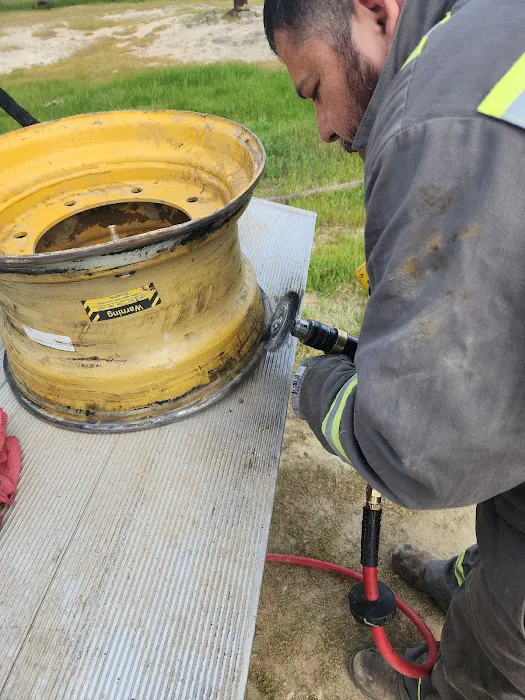 I-MAK TIRES MOBILE SERVICES LLC 7