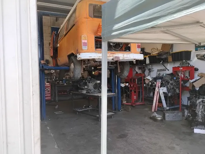 Alpine Autohaus 0