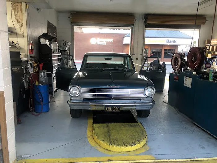 C & L Lube Center 6