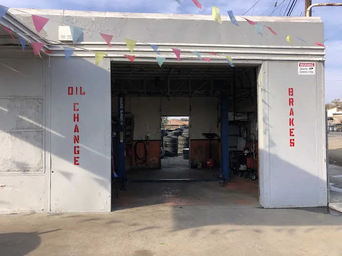 Los Plebes Tires 3