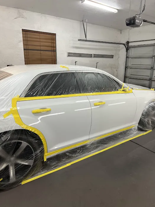 Paint Tech Specialist 6