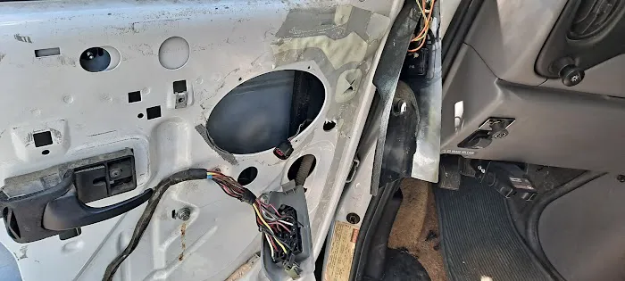 Auto Electric Cucos' 3