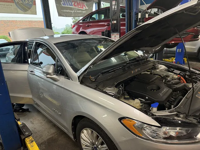 Automan Car Care Center 3