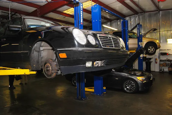 Autohaus Import Service 6