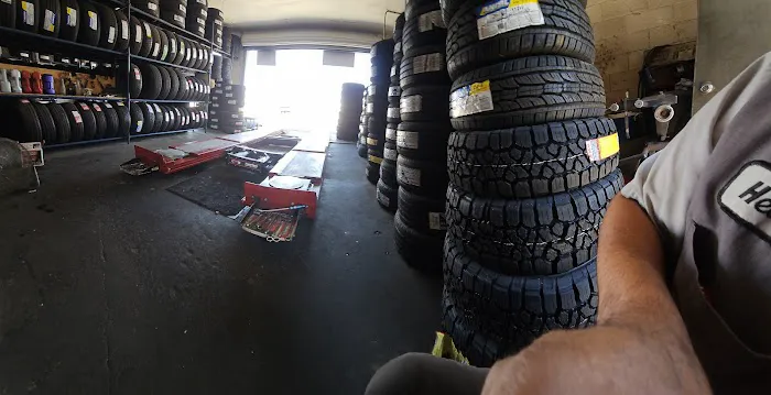 Quinteros Tire & Wheel 2