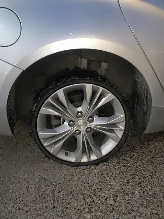 Maldonado's Tires & Wheels 0