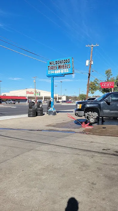 Maldonado's Tires & Wheels 3