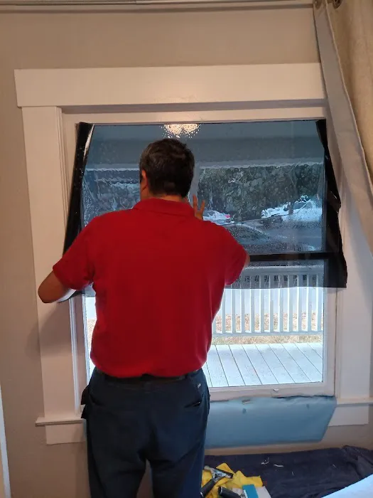 KING WINDOW TINT & AUTO GLASS 0